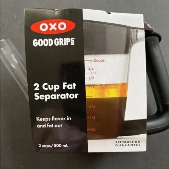 OXO Good Grips 2 Cup Fat Separator With Measurement Easy Clean Prevents Spills - Picture 6 of 9